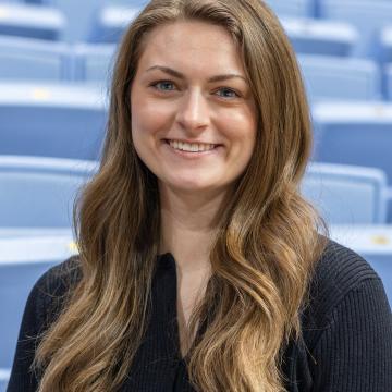 Headshot of Olivia Bender