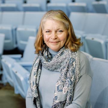 Headshot of Cathy Brickhouse