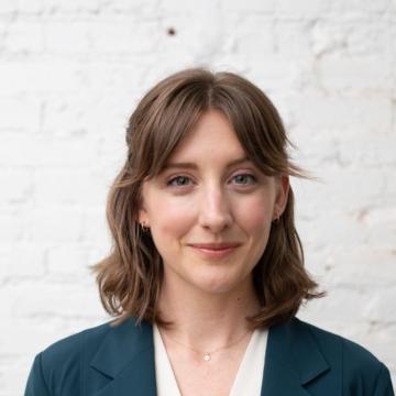 Headshot of Ellie Quinlan