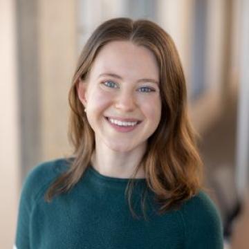 Headshot of Erin Videgar-Laird