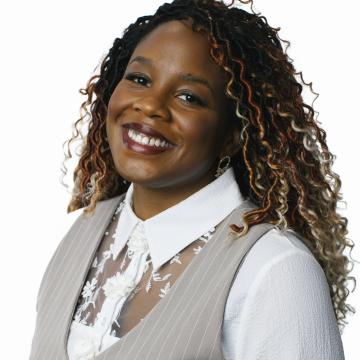 Headshot of Jennifer Little