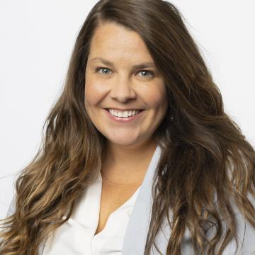 Headshot of Katie Ray Pratson