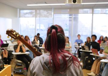 Visiting Hinson&rsquo;s class, &ldquo;By Persons Unknown&rdquo; (Photo by Taylor Barrett)