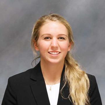 A portrait of Marla O'Neal, a Rural Oral Health Scholar at MAHEC